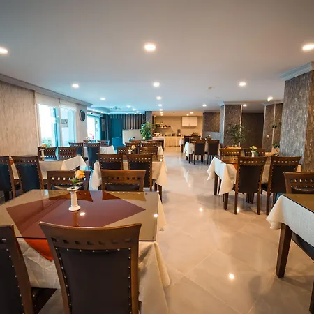 Twins Hotel Çeşme