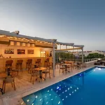 Hotel Twins Çeşme