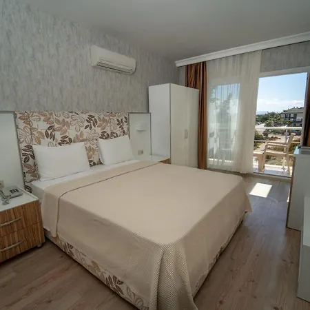 Twins ホテル Çeşme
